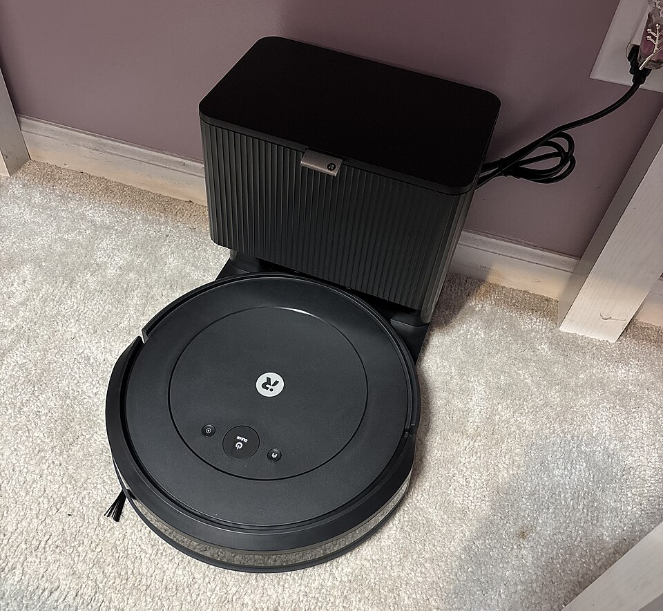 iRobot Roomba Combo Essential (Y0110)